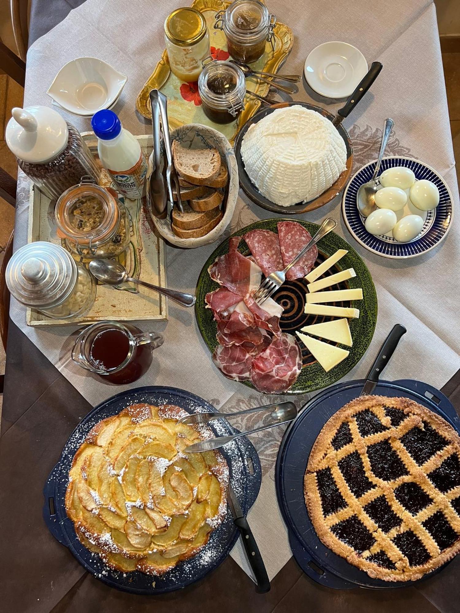Bio Agriturismo Aia Del Tufo 소르나노 외부 사진