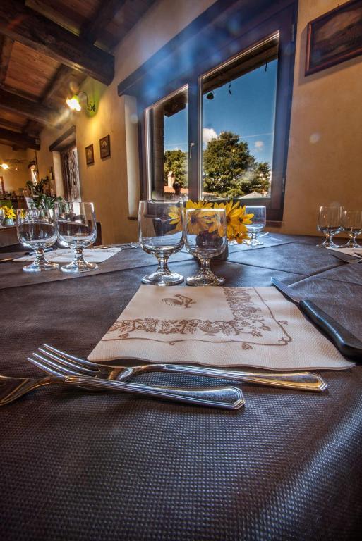 Bio Agriturismo Aia Del Tufo 소르나노 외부 사진